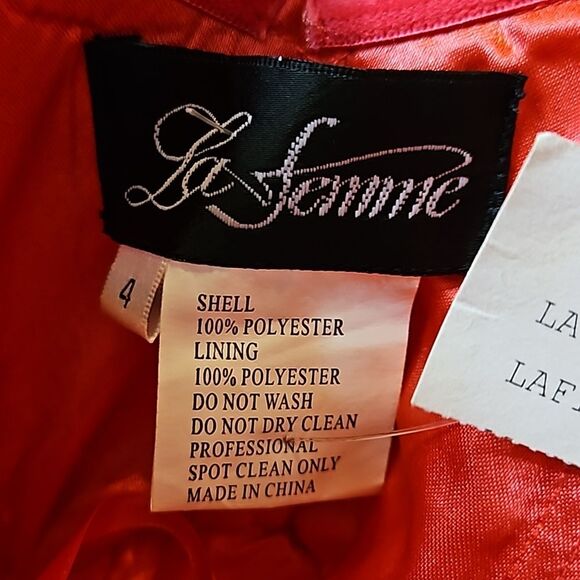 NWT La Femme Coral & Silver sequined chiffon gown size 4 (with flaw) - Picture 11 of 16